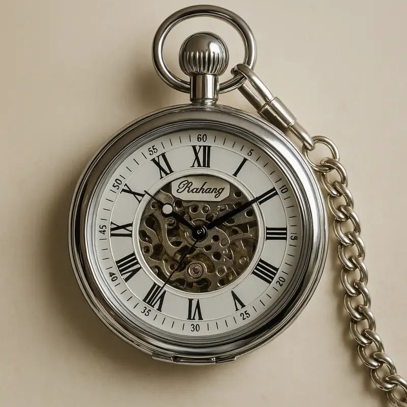 Silver automatisk fickur med kedja, tidlös mekanisk elegans